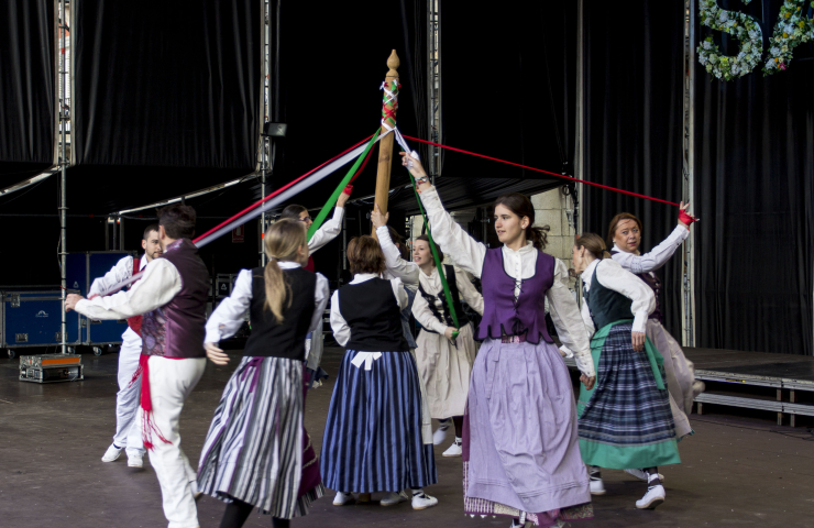 Baile regional