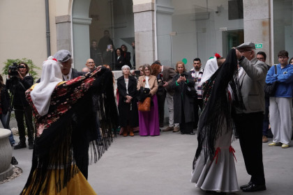 presentación de El Ayuntamiento invita a diseñar y confeccionar trajes de chulapo y chulapa para celebrar San Isidro 2025 
